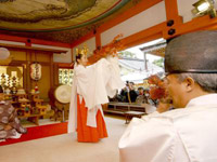 地主神社　もみじ祭