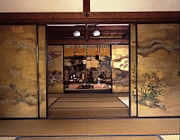 秋の特別公開　霊鑑寺（れいかんじ）