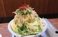 【ざ らくちん 室町横丁／餃子とホルモン鍋 縁楽】九州の味わいを楽しめるほっこり落ち着くお店