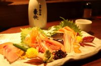 新たな“伝説”に向かって、「一瞬（いちしゅん）」が、京阪七条に立ち上がる！