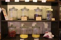 【乾物と生活雑貨 すみれや】美味しくて、安全な「食」を子どもと一緒に楽しめるお店