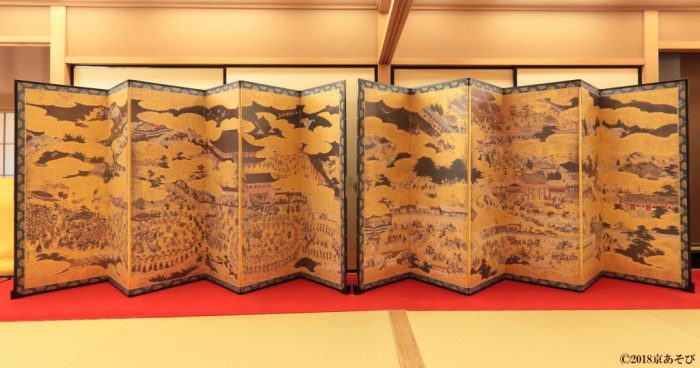 豊臣秀吉を祀る豊国神社の社宝を親しむ　-甘春堂での和菓子作り体験付き-