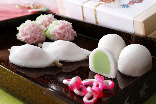 和菓子講師から学ぶ　豪華な和菓子３種