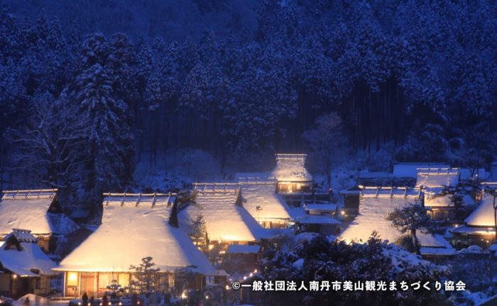 美山かやぶきの里　雪灯廊