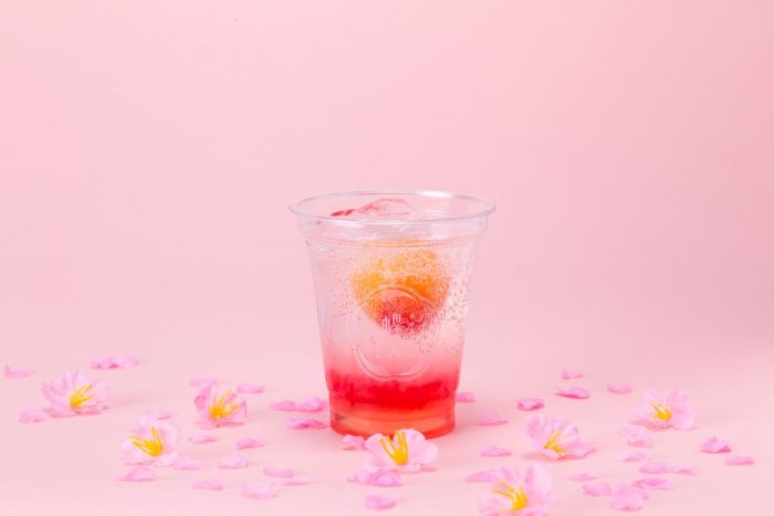 梅体験専門店「蝶矢」桜の花びらのようにジュレが舞う！ ロマンティックな梅桜ジュレソーダを2月27日から期間限定販売！
