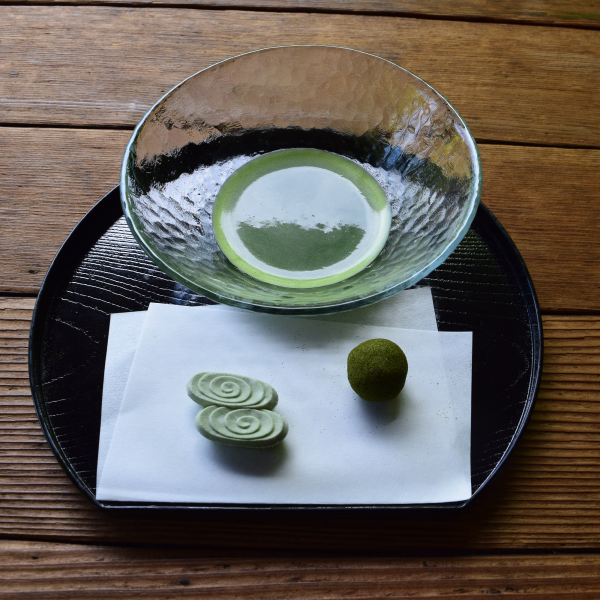 無鄰菴　お香薫る夏のてぶら夜カフェ　-京都の限定公開の日本庭園で冷抹茶をどうぞ-