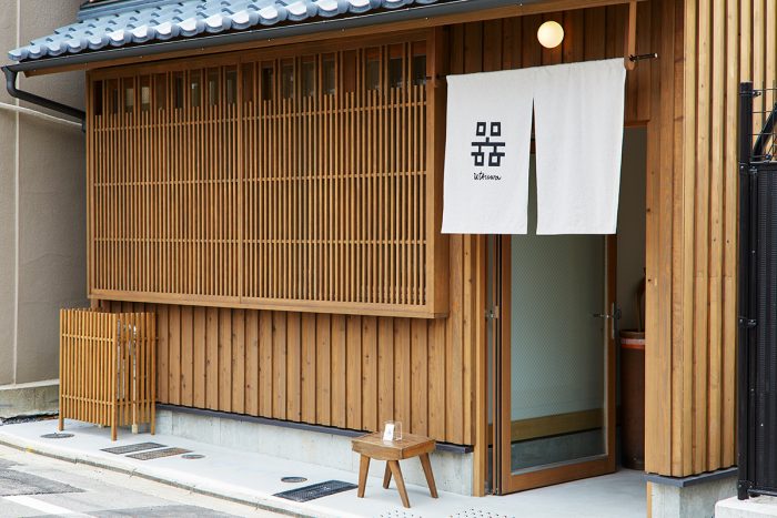 隙間×アート “SUKIMART” EXHIBITION #0