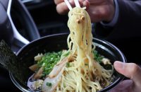 【深草のテイクアウト】墨染の拉麺 へんてこで、できたてのこだわりラーメンを持ち帰り！