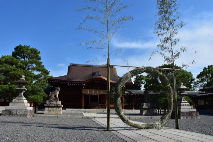 城南宮　夏越の祓　茅の輪くぐり・人形ながし