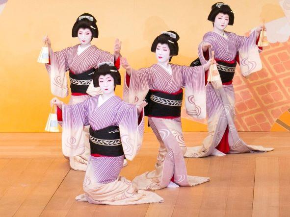 特別公演「楓錦会」　上七軒