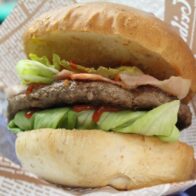 ＜スマイルスター＞人気のハンバーガーはもちろん、墨染こども応援団などの活動にも注目！【深草の子ども連れにおすすめの飲食店】