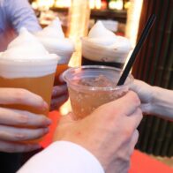 【京都・嵐山】嵐電　嵐山駅下車　徒歩０分　駅そのものがビアガーデンに！ ２年ぶりの開催で、電車好きもビール好きも全員集合！！