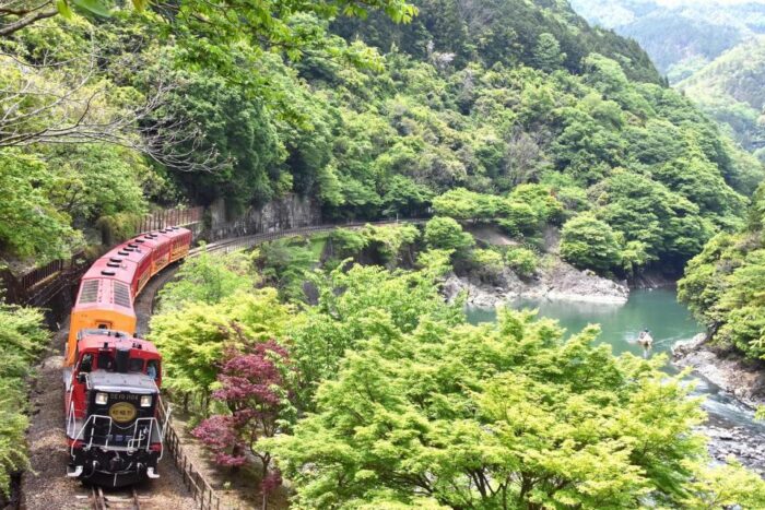 嵯峨野トロッコ列車