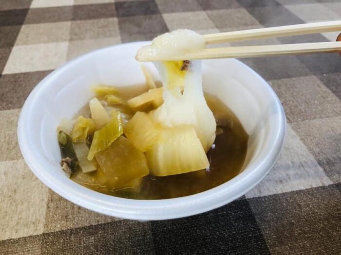 冬の「大原野菜」とつきたて餅の大原ボタン鍋