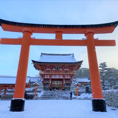 千本鳥居も雪化粧～雪の伏見稲荷大社へ！【E-TOKO深草　1月25日（水）】