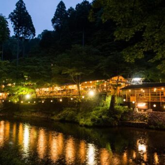 高雄の川床