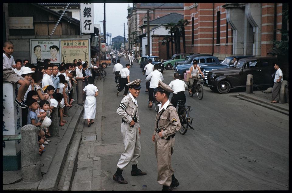 旧日本銀行京都支店前（三条高倉）　1954年頃　衣川太一コレクション