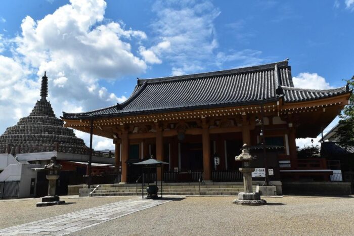 京さろん～お坊さんCafe～ 第四回「壬生寺　～壬生寺と新選組～」