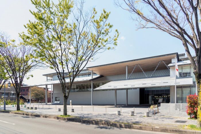 文化庁京都移転記念事業 京都府ミュージアムフォーラム合同展覧会「新時代の京都展」連携企画 新・京都学講座「こてんぶんがくといしいしん じ・だい！」