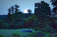 無鄰菴　東山の名月を密やかにながめる会　 京都の別荘庭園で夜カフェをどうぞ。