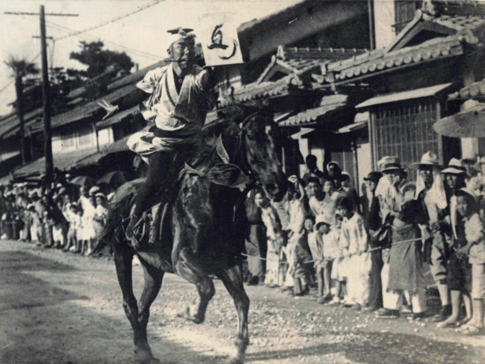 藤森神社の駈馬神事（大正時代）