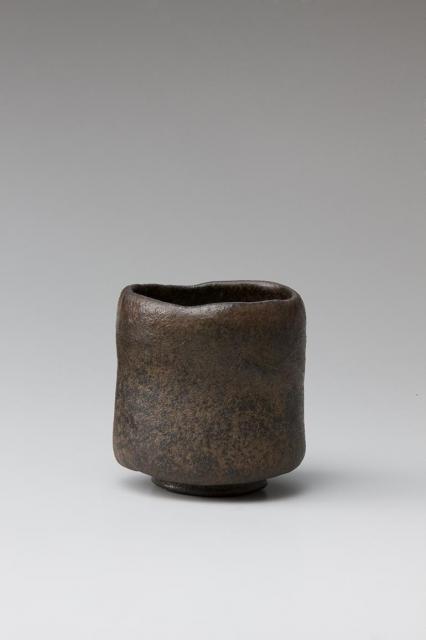 初代  長次郎  黒樂筒茶碗 銘 杵ヲレ    元伯宗旦・啐啄斎 箱書付 