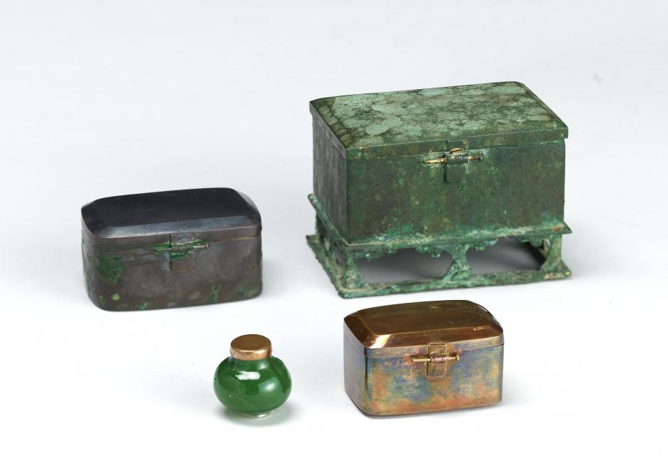 国宝　崇福寺塔心礎納置品　滋賀県大津市崇福寺塔跡出土　滋賀・近江神宮蔵