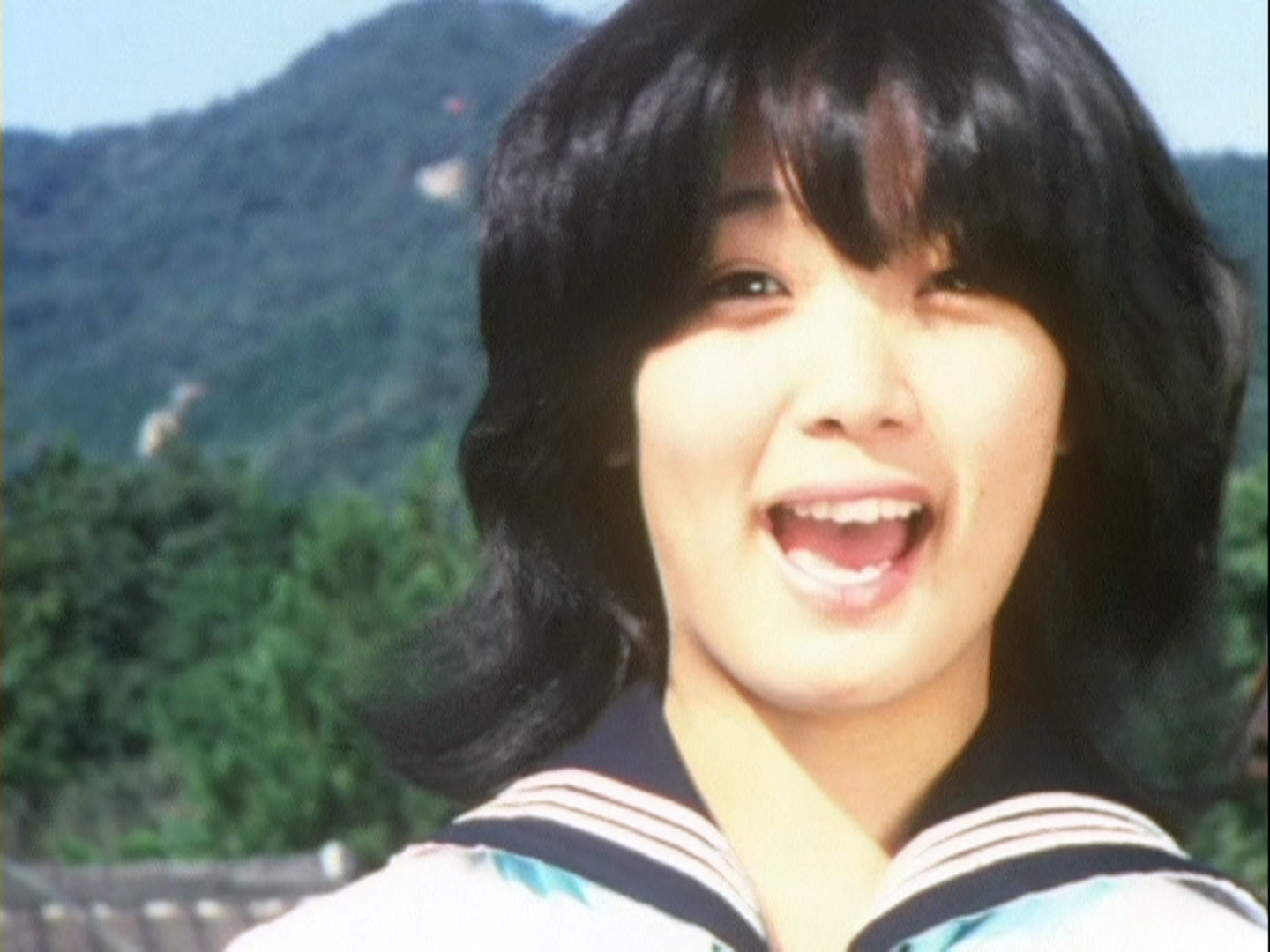 オープニング作品『MOMENT』