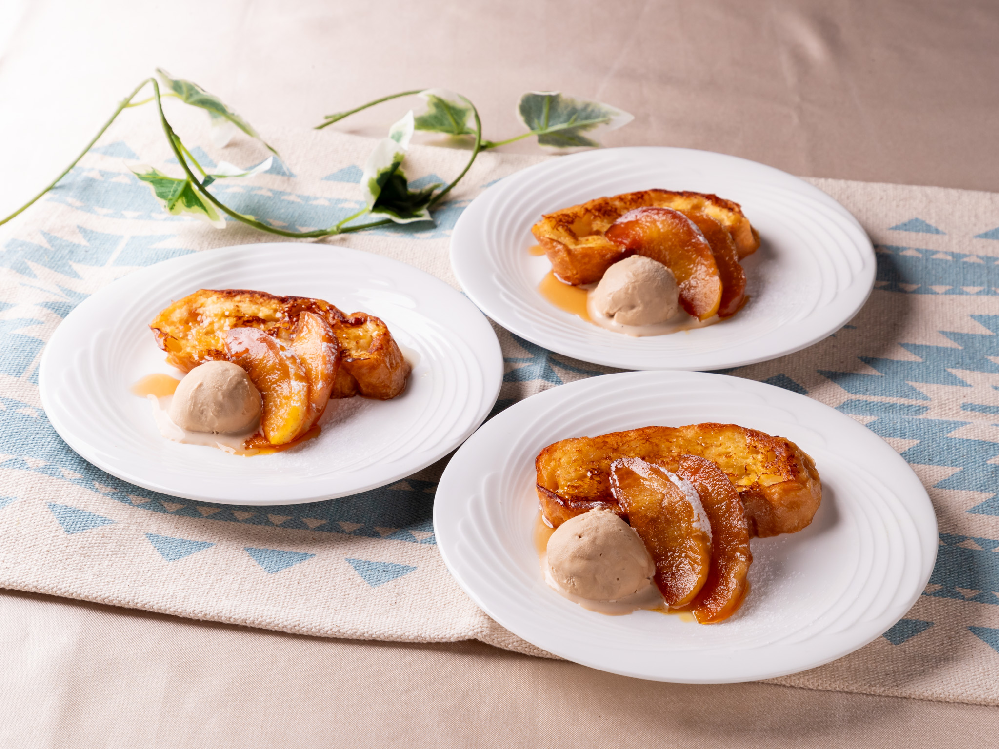 焼きりんごのフレンチトースト