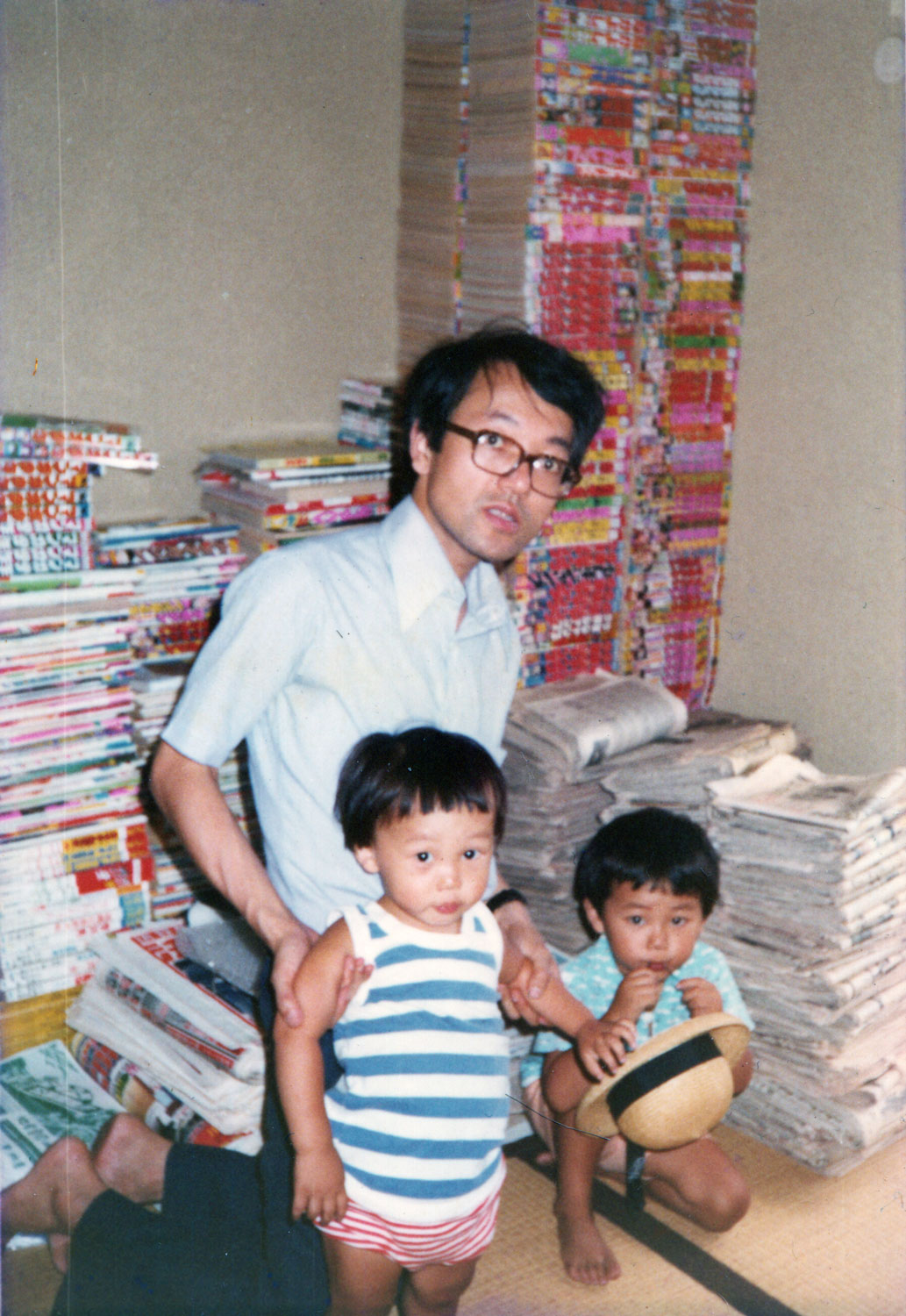 自宅に置かれた大量のコレクション(清水己明氏提供)