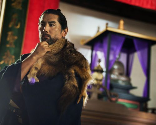(c)米澤穂信/KADOKAWA (c)2026 映画「黒牢城」製作委員会